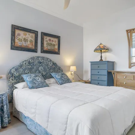 Familiar La Atalaya Apartment